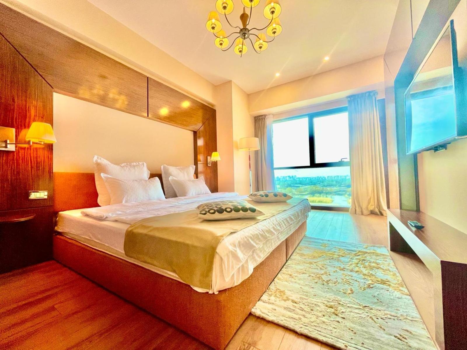Presidential Luxury Apartments With Amazing View - Yamaluxe Bucharest Exterior photo